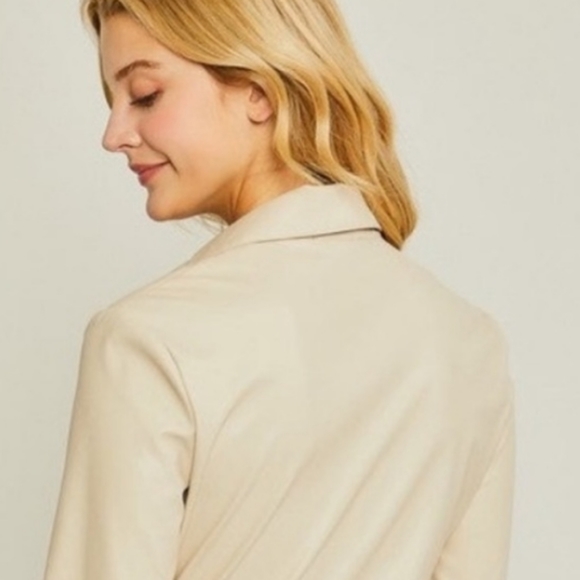 Revolve Button Down top - Picture 2 of 3